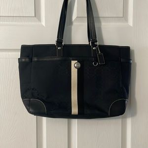 Coach tote bag / diaper bag - great condition